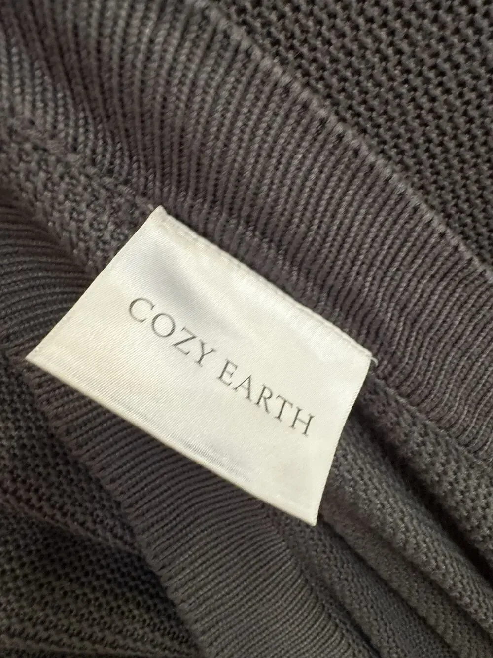 Cozy Earth Cloud Knit Charcoal King Size Blanket